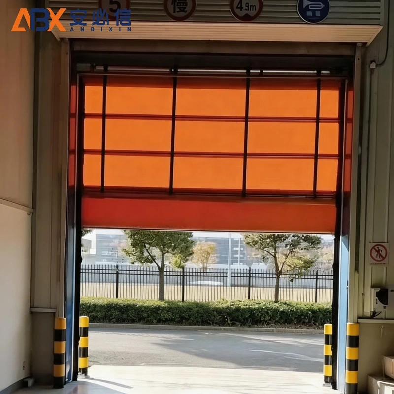 西双版纳傣族背带门